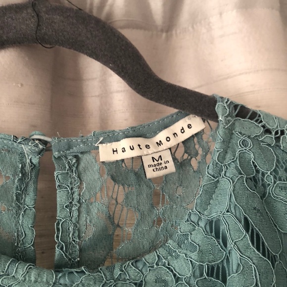 Feminine bohemian lace top - Picture 9 of 10